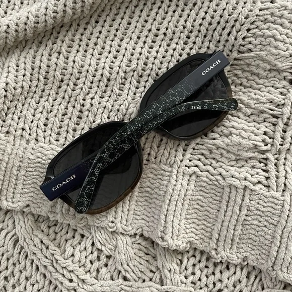 Coach Navy Sand Sunglasses - Picture 2 of 7